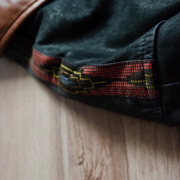 Lone Pine Leather Men’s Jacket - Picture 7 of 8